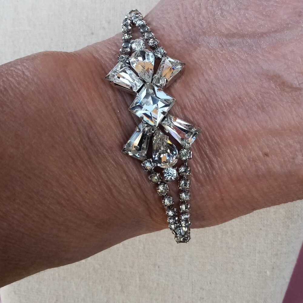 1940's Jay Flex Sterling Bow Bracelet